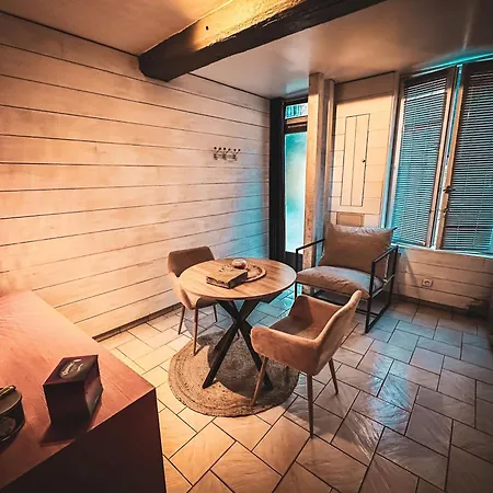 Le 105, Honfleur