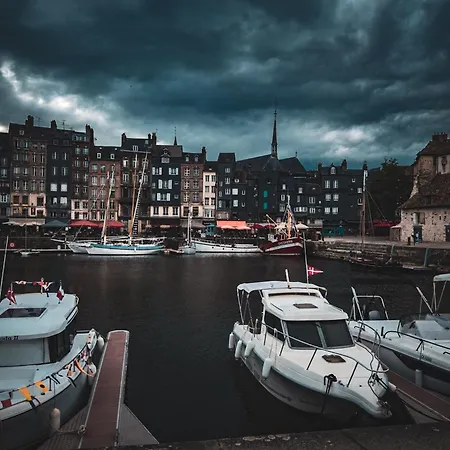 Le 105, Bed & Breakfast Honfleur