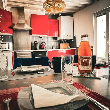 Le 105, Panzió Honfleur