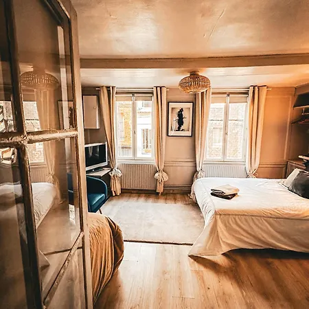 Le 105, 4* Honfleur