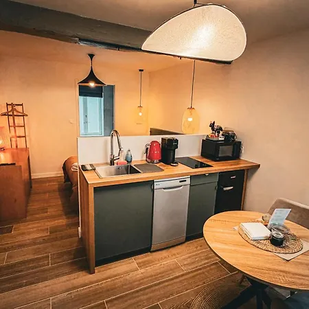 Alojamento de Acomodação e Pequeno-almoço Le 105,